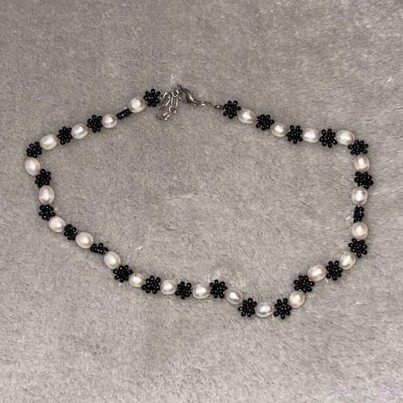 Beaded Necklace - Picture 4 of 4